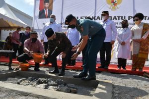 PELETAKAN BATU PERTAMA KAWASAN INDUSTRI OLEH WAPRES RI KH. MA’RUF AMIN DI KONAWE UTARA