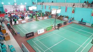 MEMBUKA KEJUARAAN BUPATI KONAWE UTARA CUP I H.RUKSAMIN BERI BONUS KEPADA PB YANG MENURUNKAN ATLIT TERBANYAK