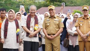 SAMBUT DAN TERIMA 451 MAHASISWA PKLT POLTEKKES KENDARI, BUPATI KONUT SIAPKAN LOGISTIK DI SETIAP POSKO