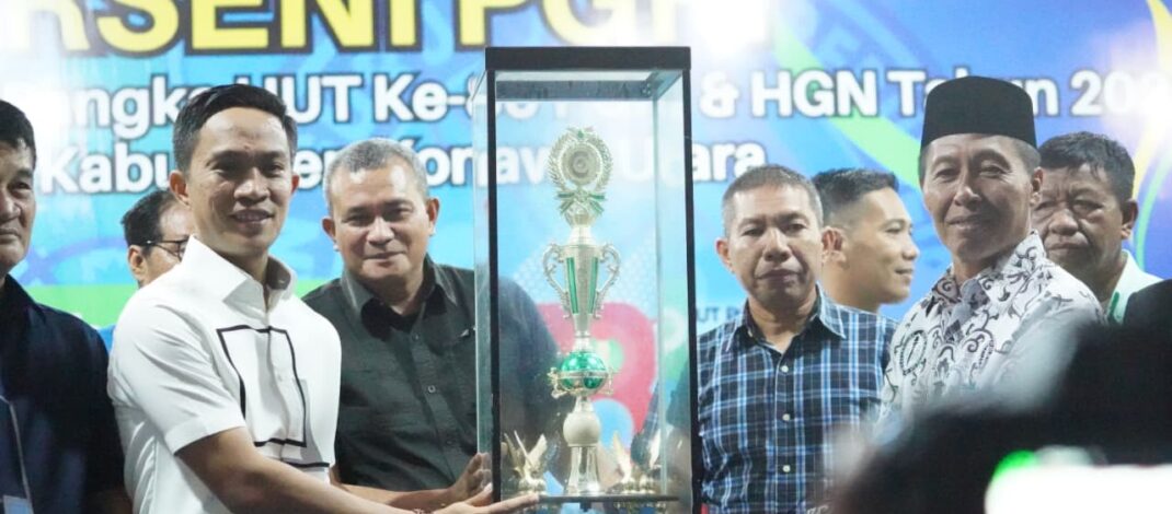 BUPATI H. IKBAR RESMI TUTUP PORSENI PGRI 2025, HJ. WISRA WASTAWATI DIKUKUHKAN SEBAGAI BUNDA GURU KONAWE UTARA