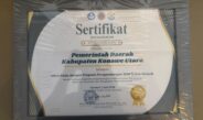 PEMKAB KONAWE UTARA RAIH PENGHARGAAN STIE 66 KENDARI SEBAGAI MITRA KERJA PROGRAM PENGEMBANGAN SDM SULTRA TERBAIK