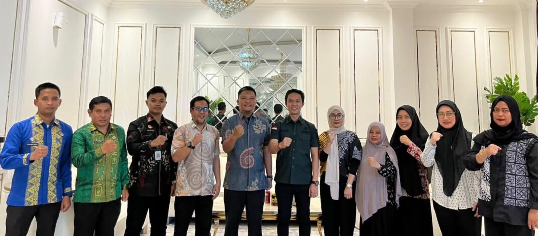 BUPATI KONAWE UTARA TERIMA KUNJUNGAN INSPEKTORAT PROV. SULTRA, BAHAS HASIL EVALUASI LPPD DAN STRATEGI PENINGKATAN KINERJA DAERAH
