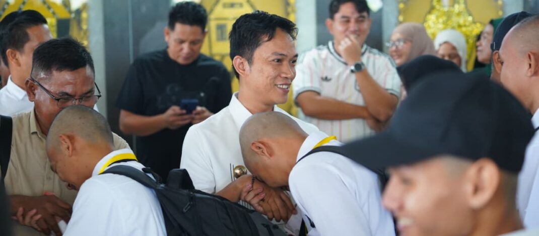 BUPATI KONAWE UTARA LEPAS 45 TARUNA TARUNI POLITEKNIK KELAUTAN DAN PERIKANAN TAHUN AKADEMIK 2026/2027