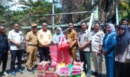 PEMDA KONUT SALURKAN BANTUAN KEPADA KORBAN KEBAKARAN DI KEC. LASOLO, BUPATI H. IKBAR PASTIKAN PEMBANGUNAN RUMAH LAYAK HUNI