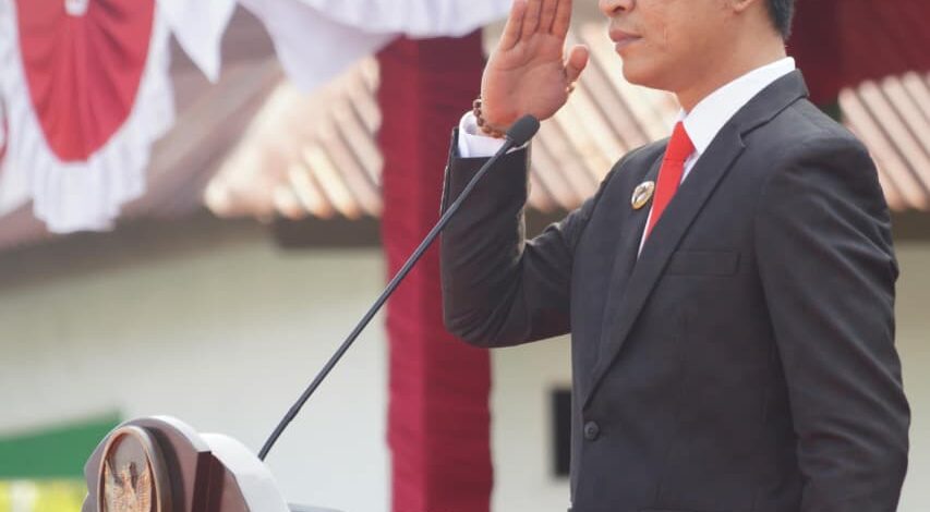 PIMPIN UPACARA HARI SUMPAH PEMUDA KE-98, BUPATI IKBAR AJAK GENERASI MUDA KONUT PERKUAT PERSATUAN DAN BERKONTRIBUSI UNTUK DAERAH